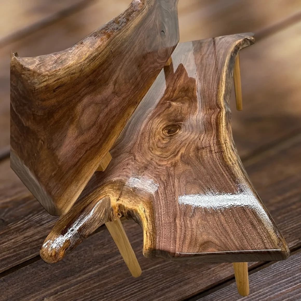 Entryway bench with wood grain