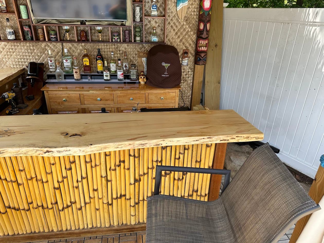 Custom tiki bar countertop