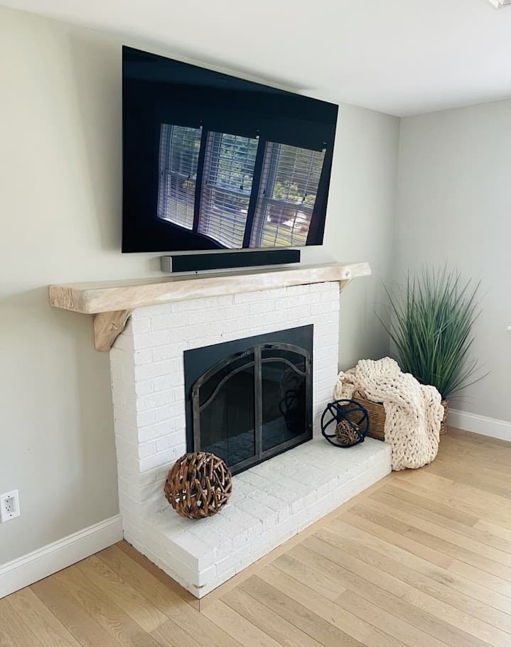 Wood shelf with concealed hardware